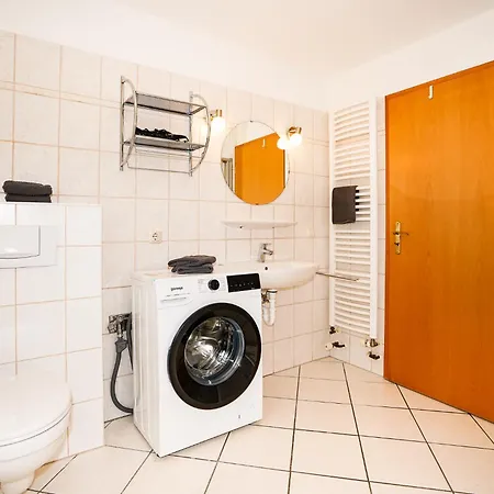 Marienburger Strasse 12 דירה *